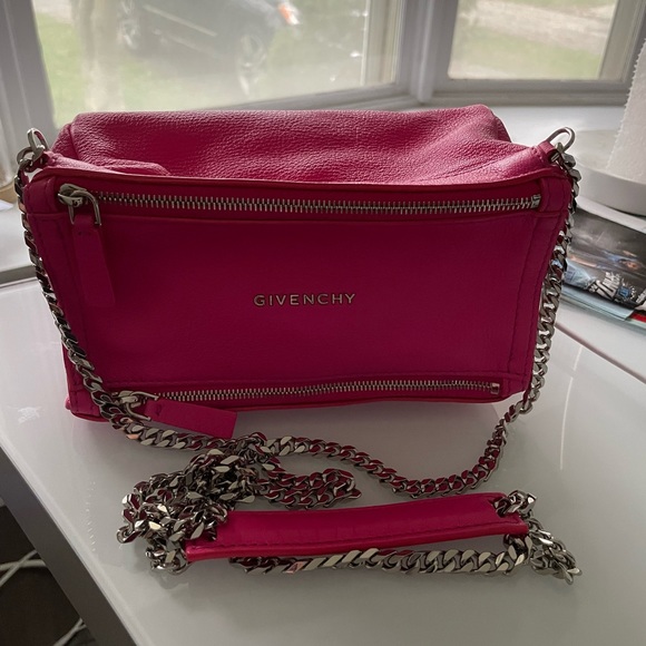 givenchy pandora chain bag